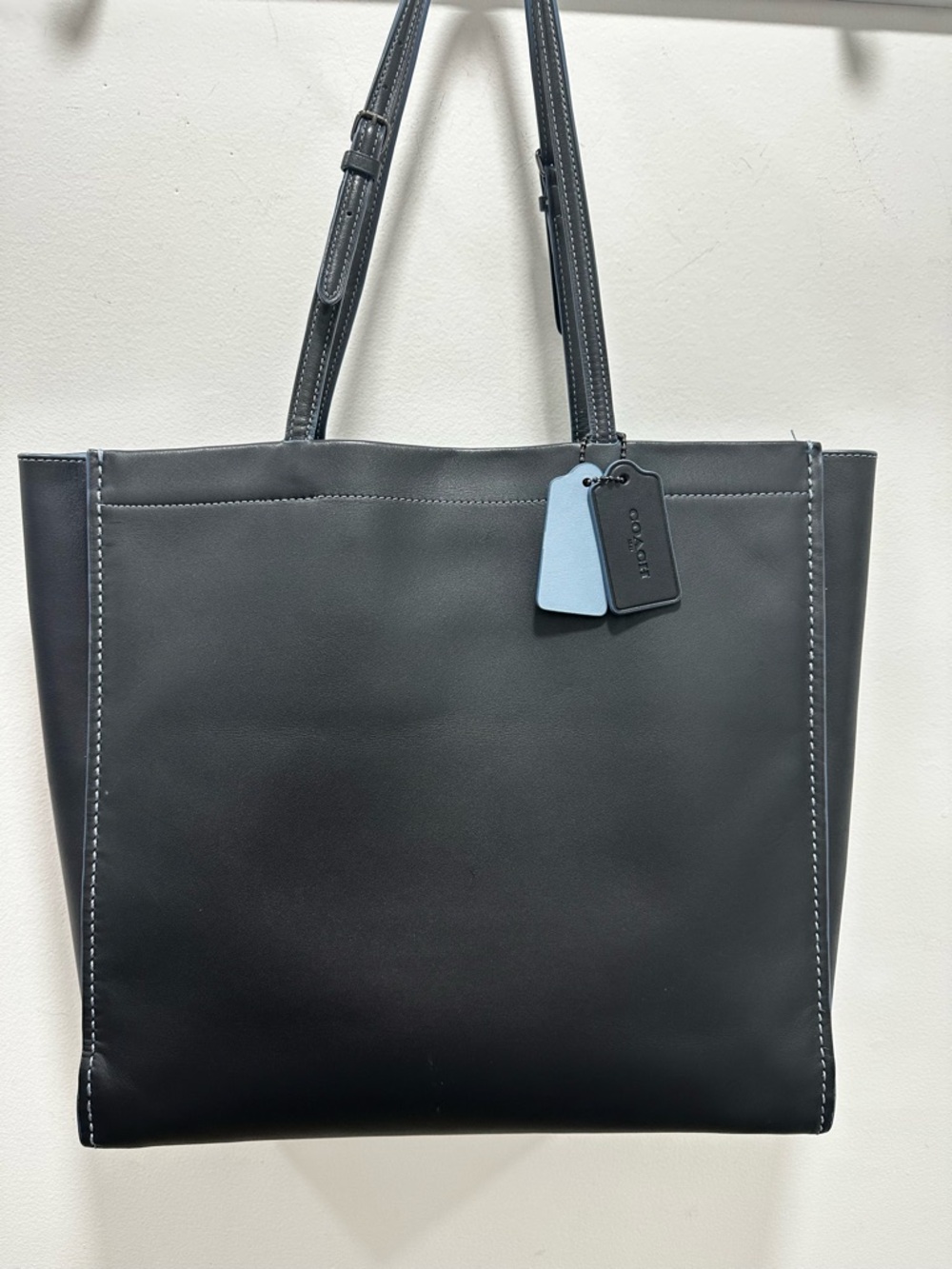 Coach Leather Tote Bag Black Structured Minimalist Work Bag Shoulder Bag - Picture 12 of 16